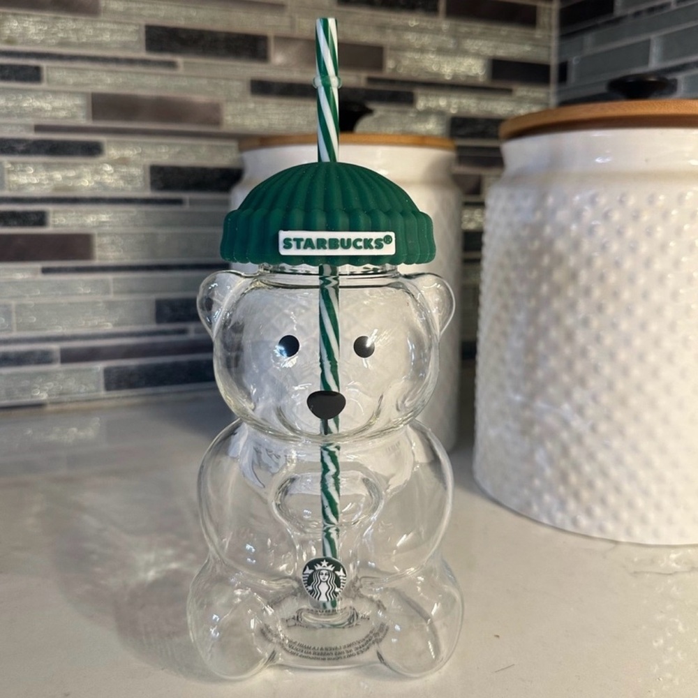 Starbucks Bearista Tumbler With Straw 20 oz Reusable Drink Cup NEW